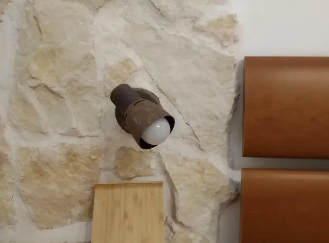 דירה Historical Domus אנגני